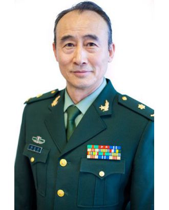 嗯嗯紧流行演唱音乐剧系主任